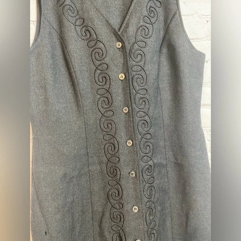 Talbots Dress Petites Womens Size 4P 100% Wool Charcoal Gray Embroidered Dress